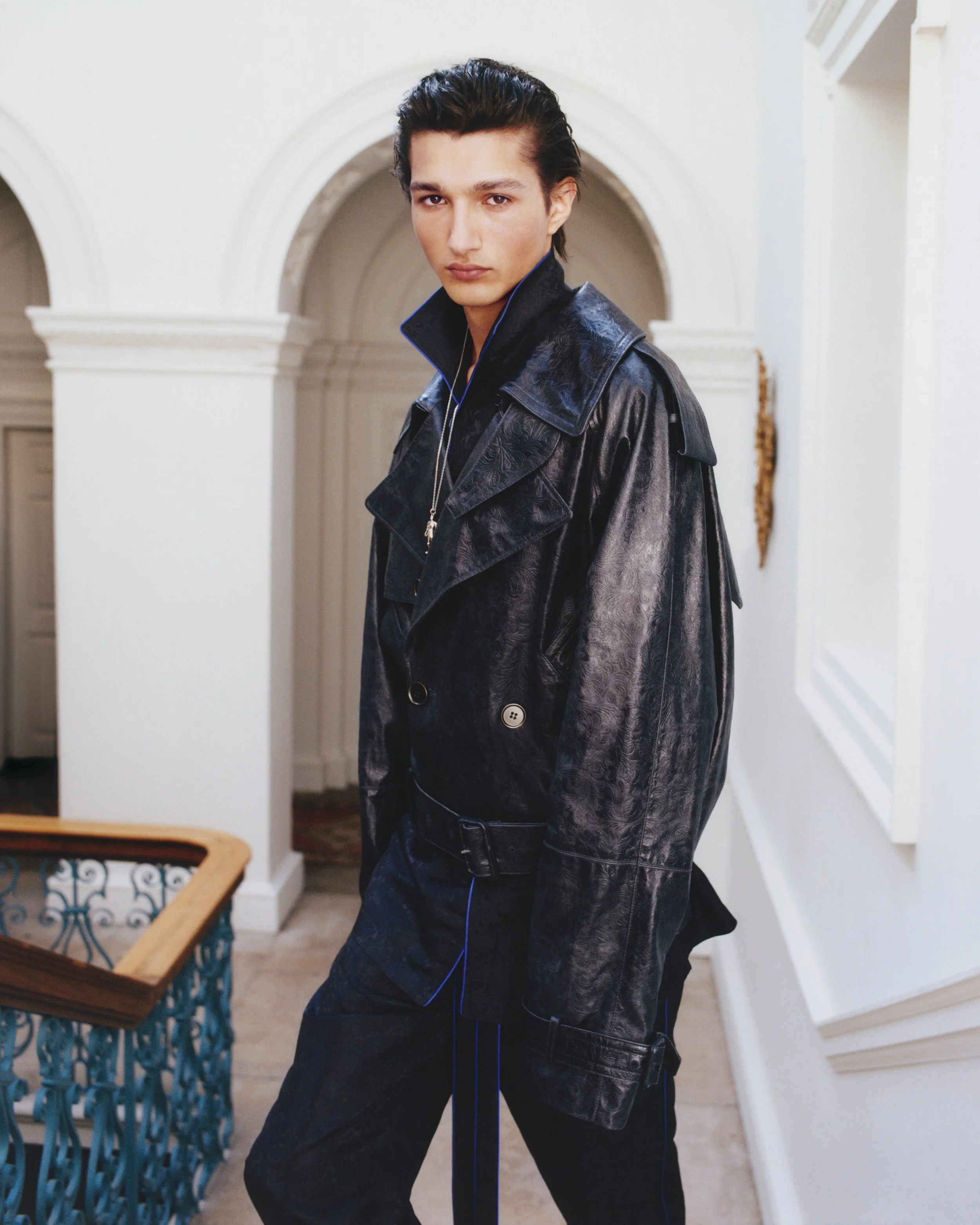 THIS FALL BURBERRY TAPS INTO THE CHARM OF THE ENGLISH COUNTRYSIDE